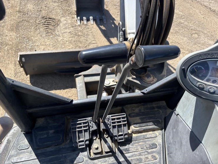 2017-bobcat-e50-image-29