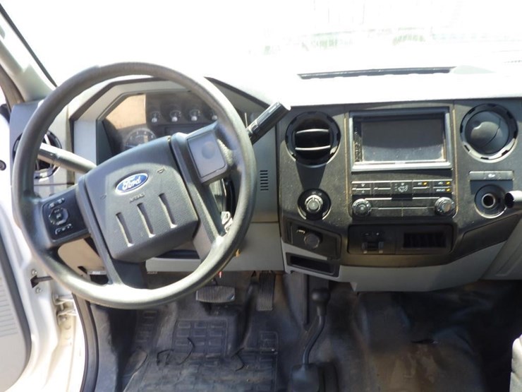 2016-ford-f350-image-9