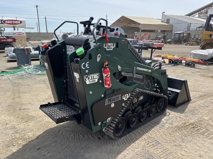 2026-kubota-d1703-image-3