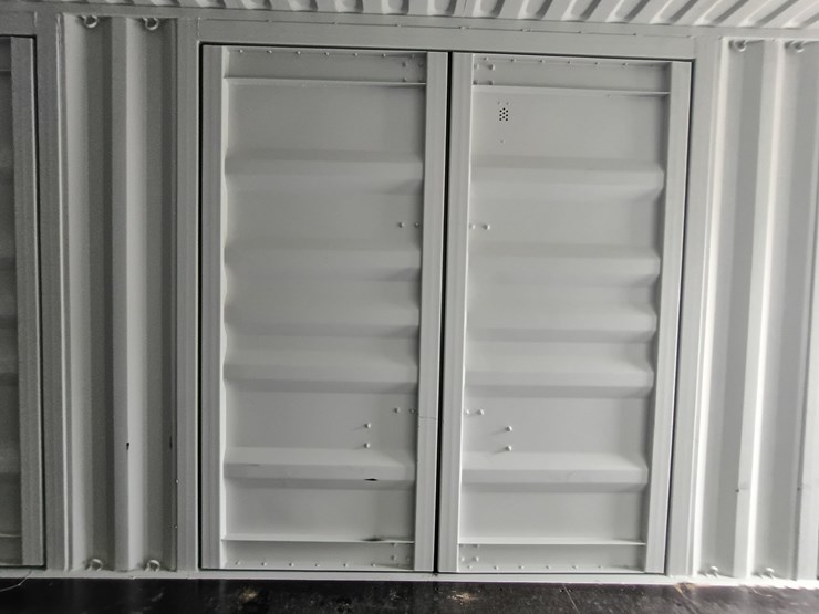 #l42-000-•-40ft-container-image-15