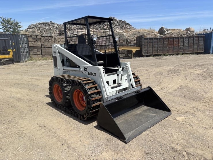 bobcat-725-image-2