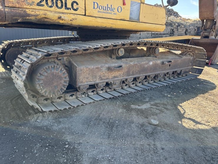 komatsu-pc200-l-image-24