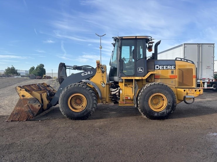 2005-deere-624j-image-5