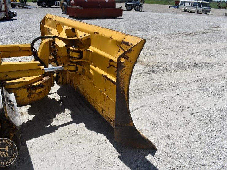 2019-komatsu-d51pxi-24-image-23