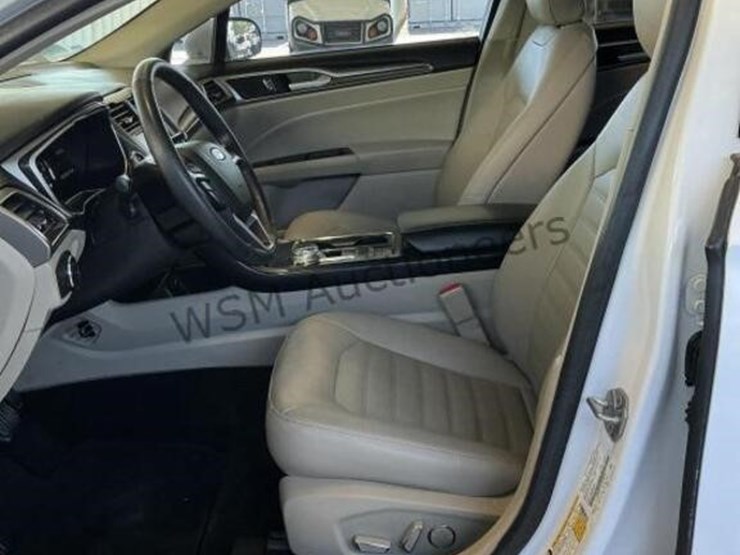 2018-ford-fusion-energi-sdn-image-20