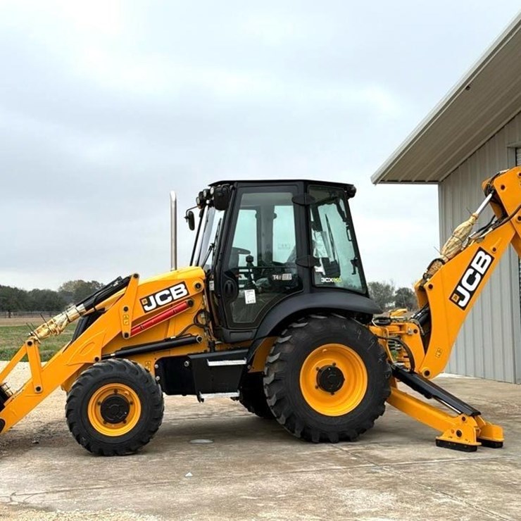 2024 JCB 3CX