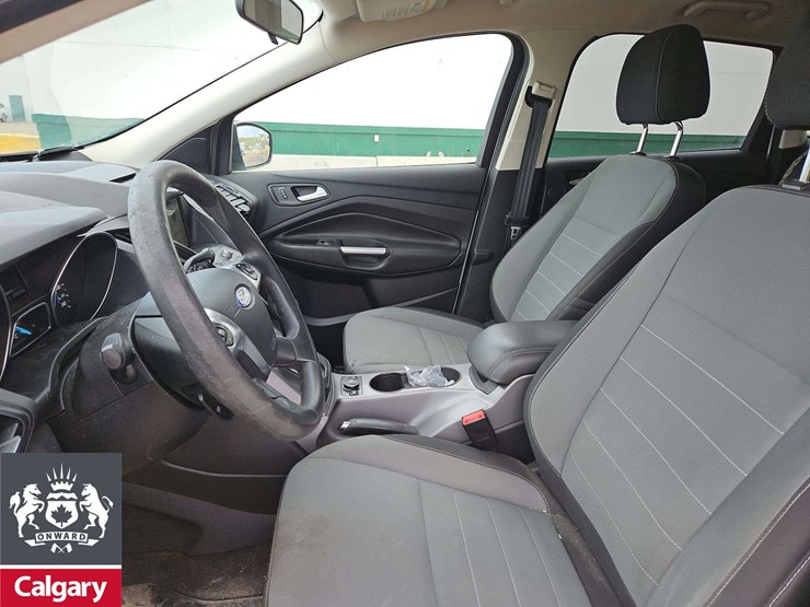 2016-ford-escape-image-13