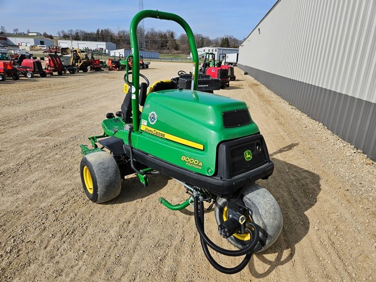 john-deere-8000a-image-3