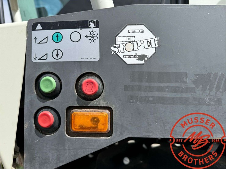 2014-claas-jaguar-970-image-80