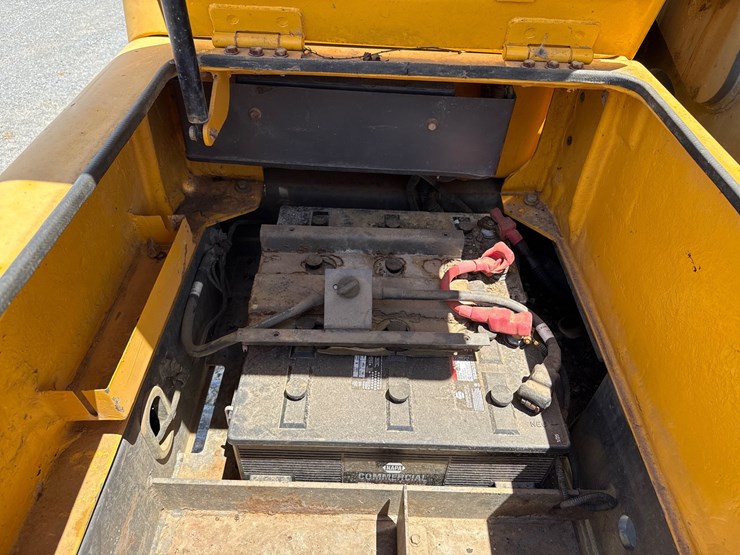 volvo-ec330b-lc-image-29