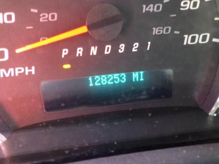 2009-chevrolet-express-3500-image-14