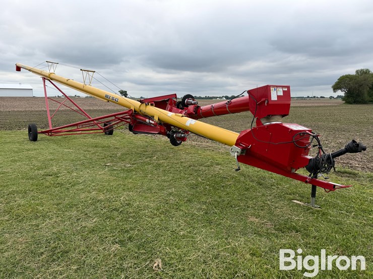 westfield-mkx-10-63-swing-away-hopper-grain-auger-image-3