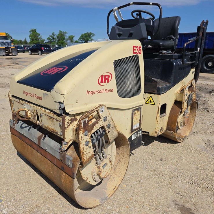 2007 INGERSOLL-RAND DD24