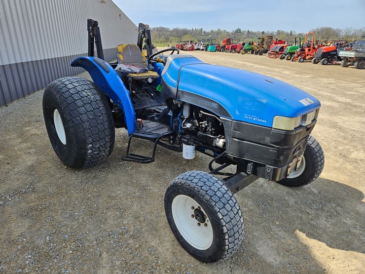 new-holland-tn65-image-7