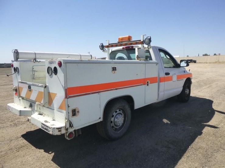 2005-dodge-ram-1500-image-4