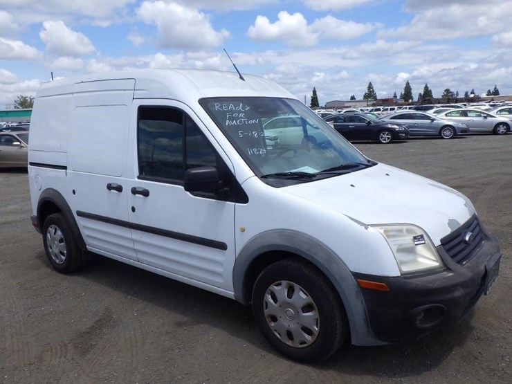 2013-ford-transit-connect-image-2