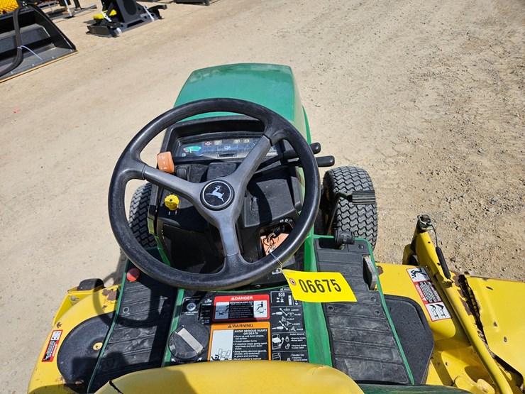john-deere-425-image-21