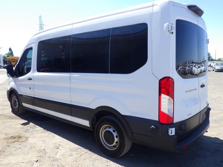 2020-ford-transit-image-4