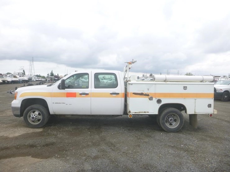 2008-gmc-3500-image-5