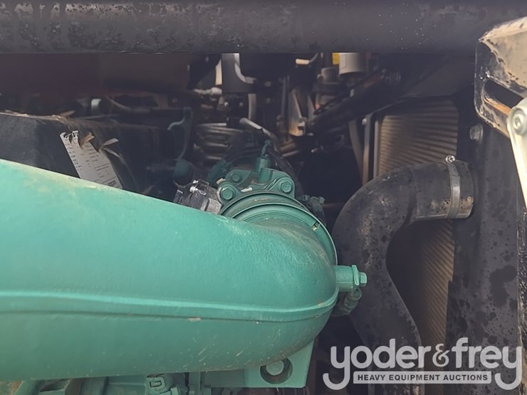 2021-volvo-a25g-image-38