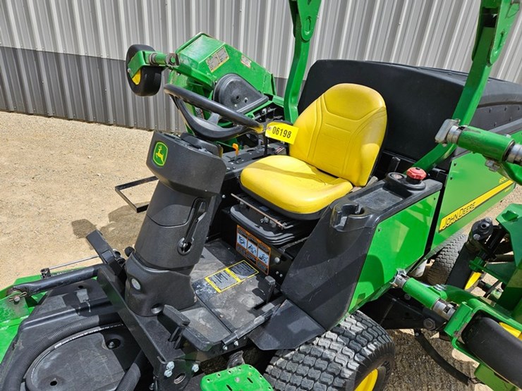 john-deere-1600-turbo-image-30