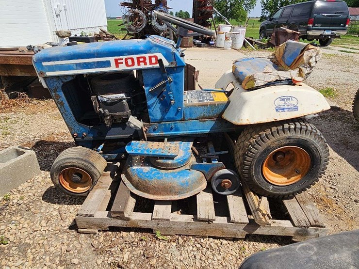 ford-tractor-image-1