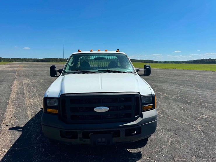 2006-ford-f350-image-7