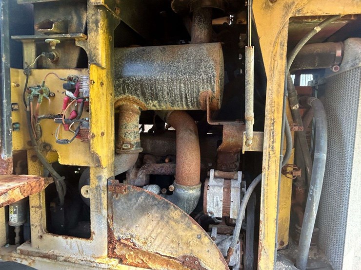 caterpillar-924h-image-22