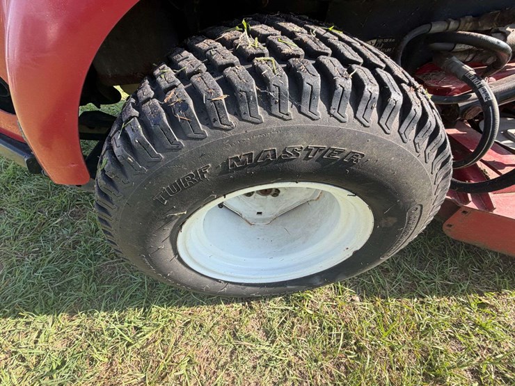 toro-groundsmaster-7200-image-8