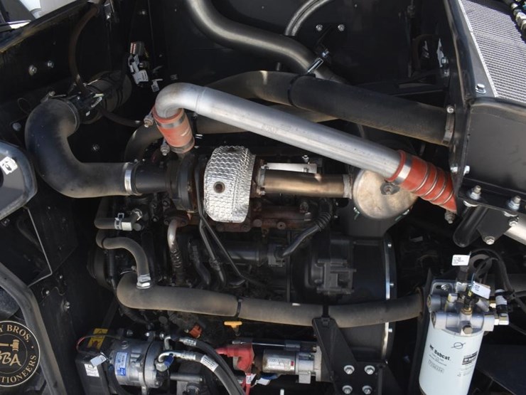 2024-bobcat-tl619-image-20