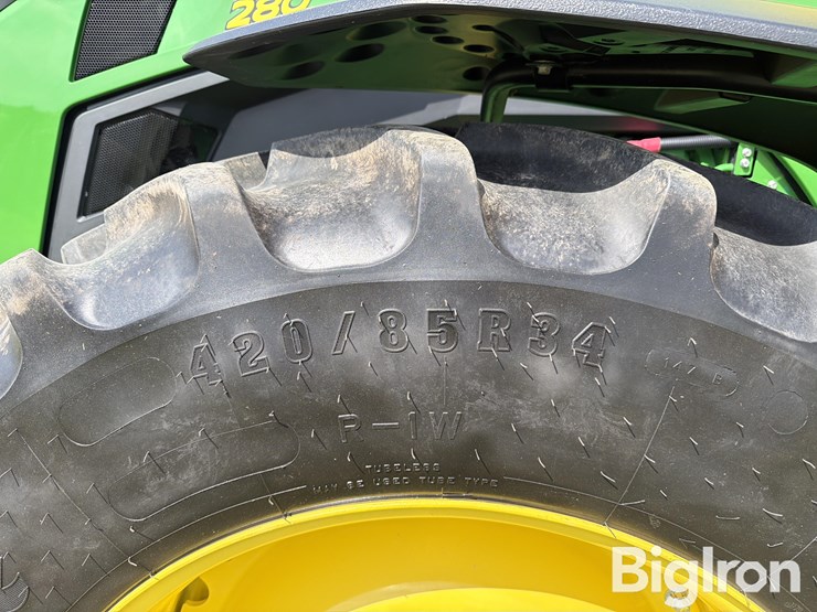 2022-john-deere-8r-280-image-10