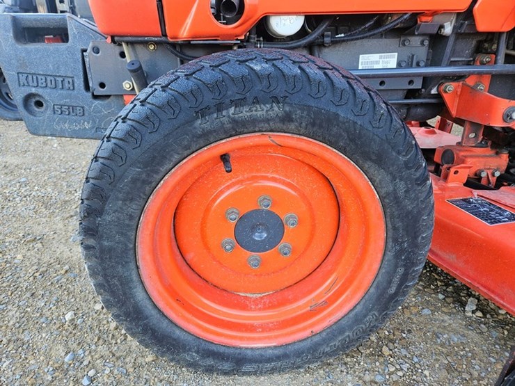 kubota-b7800hst-image-10