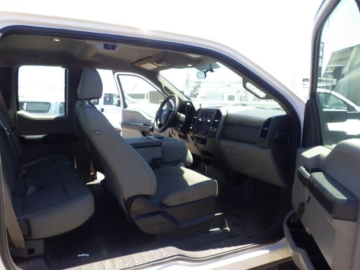 2017-ford-f350-image-6