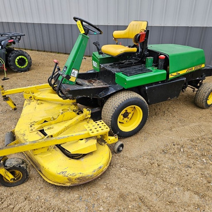 JOHN DEERE F935