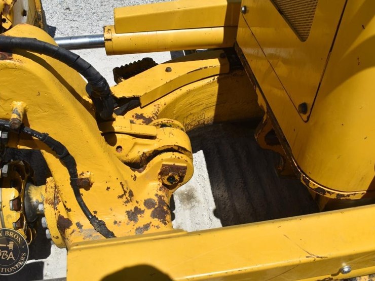 2019-komatsu-d51pxi-24-image-33