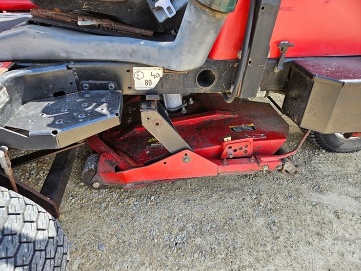 toro-groundsmaster-3500d-image-12