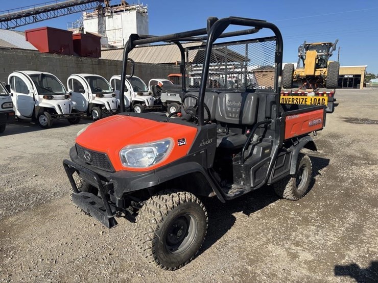 2020-kubota-rtv-x900-image-1