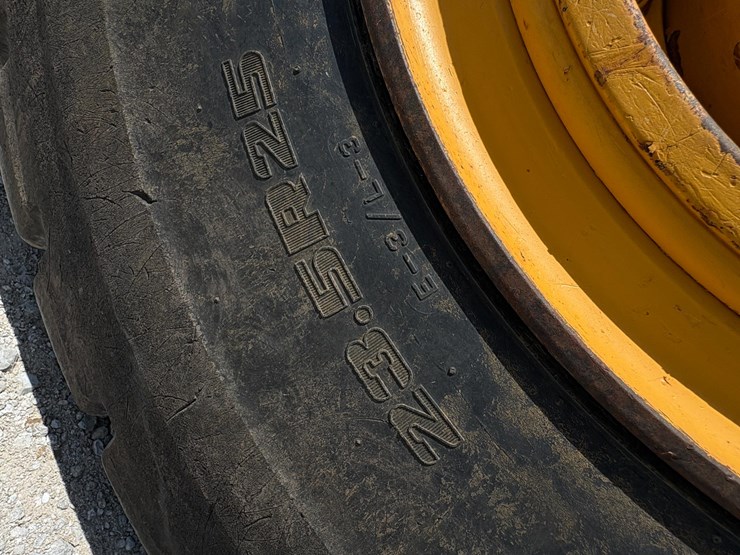 2014-bell-b30e-image-12
