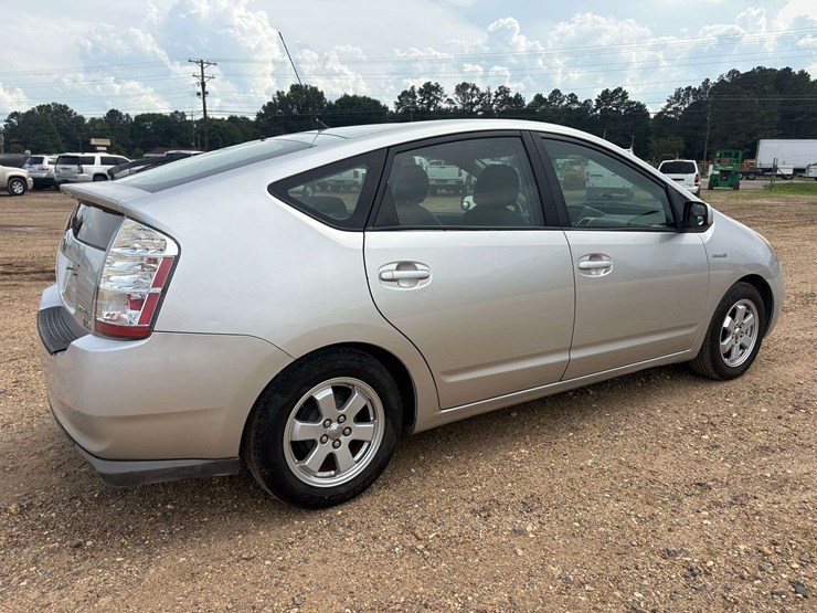 2009-toyota-prius-4-door-hatchback-(194,009-miles)-image-3
