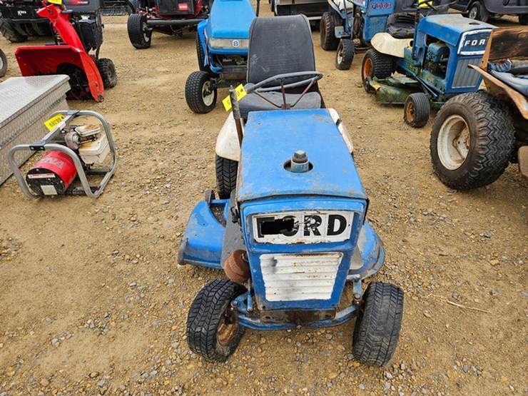 ford-tractor-image-8