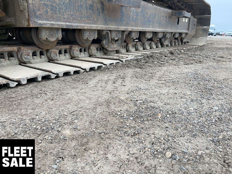2017-komatsu-pc200-lc-8-image-14