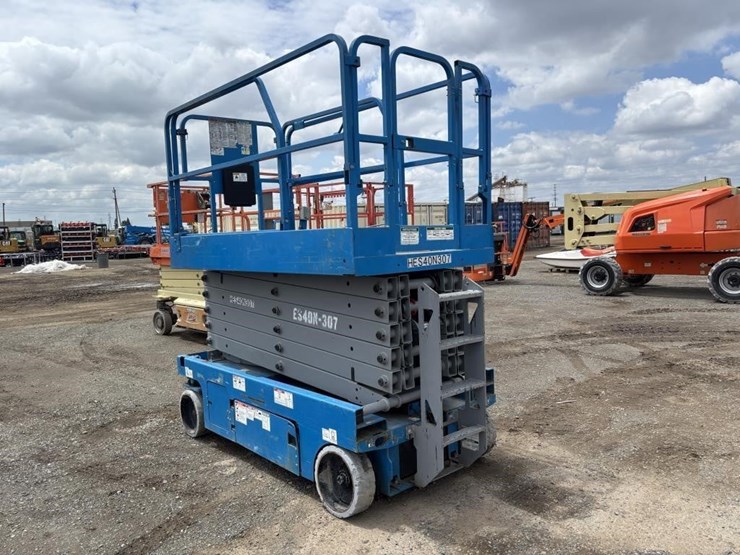 2019-genie-gs4047-image-4