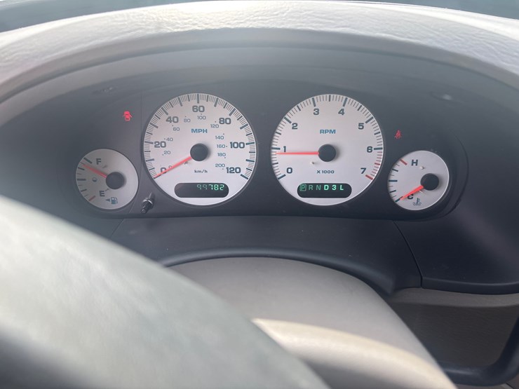 2003-dodge-caravan-image-9