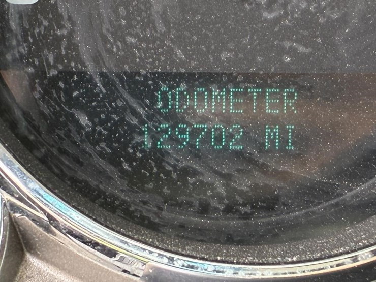 2012-gmc-2500hd-image-17
