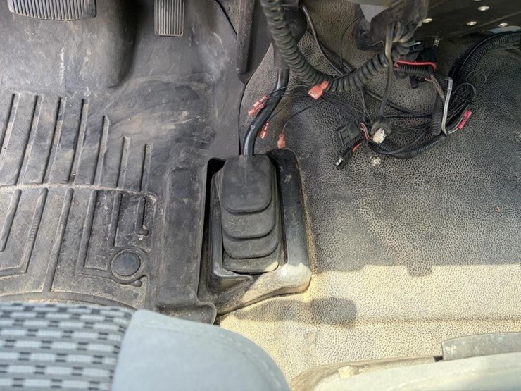 2012-ford-f450-image-26