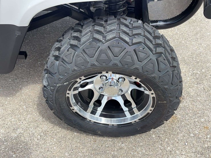sdlanch-sdgc80-utility-vehicle-image-33