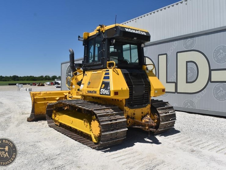 2019-komatsu-d51pxi-24-image-14