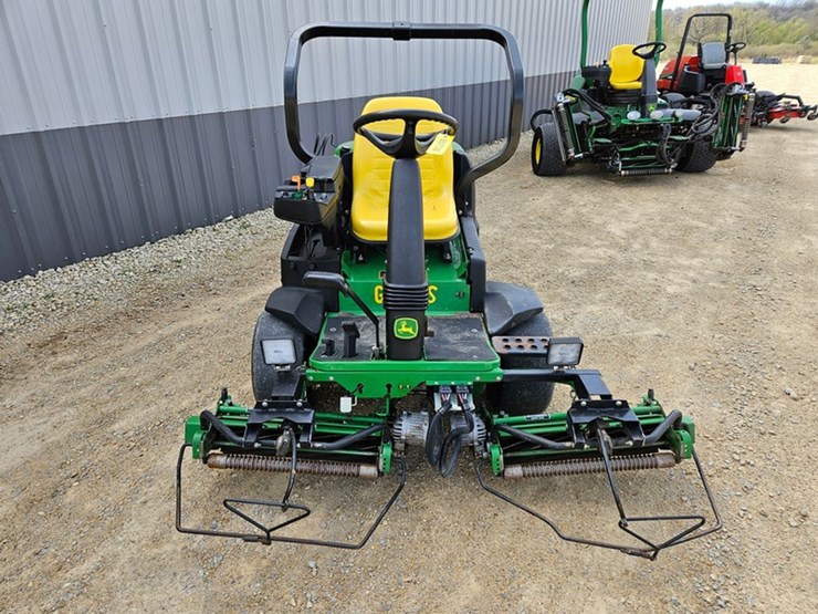 john-deere-2500e-image-8