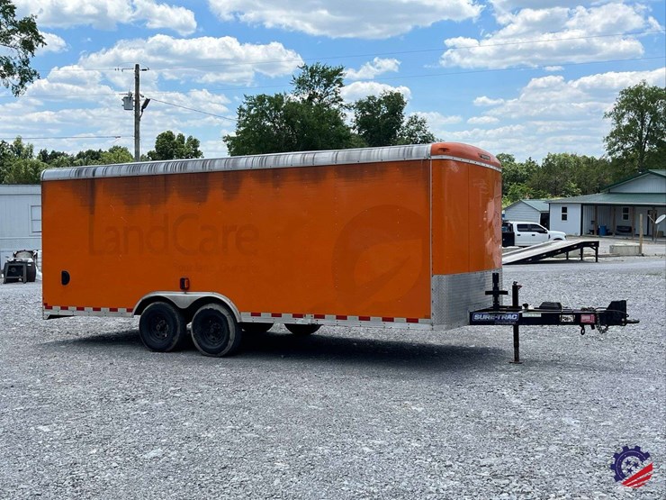 2016-sure-trac-t/a-enclosed-landscaping-tag-trailer-image-6