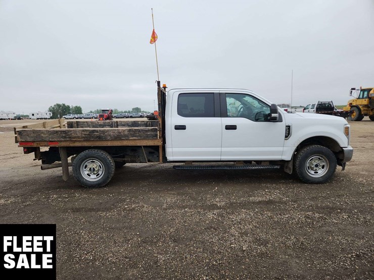 2019-ford-f350-image-8